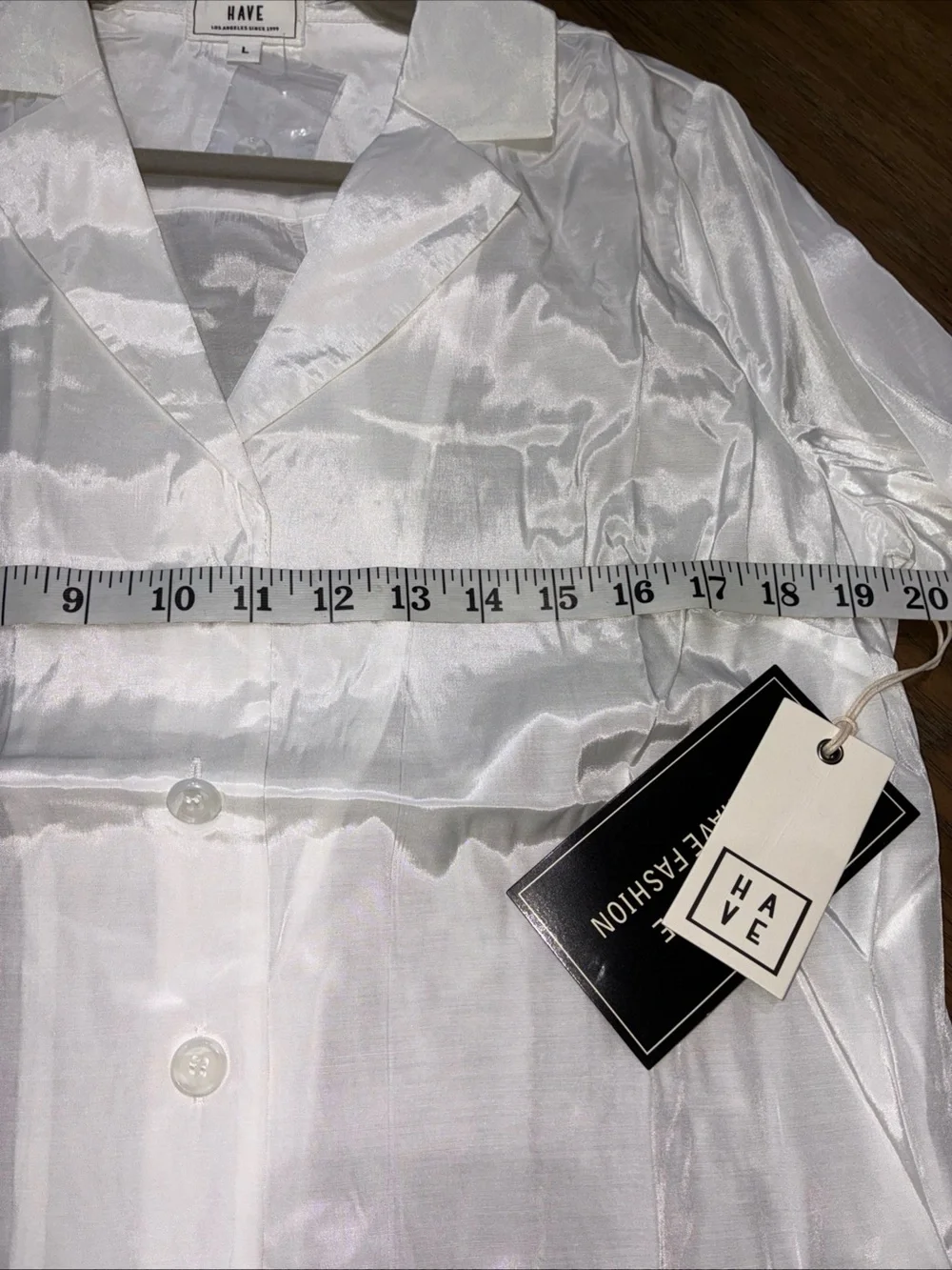 HAVE Shiny White Satin Button-Front Shirt - Picture 5 of 7